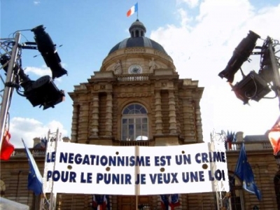 Manifestation au Sénat : discours de Nazarpek